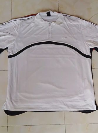 Nike T-shirt