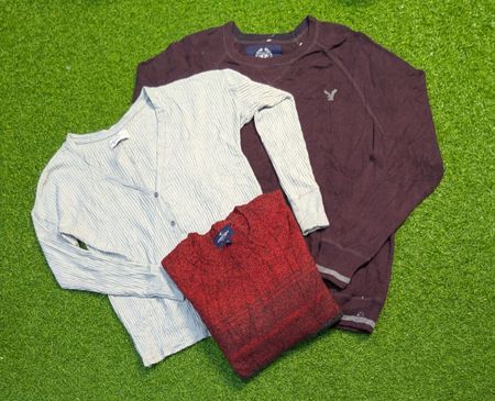 6774 - American Eagle, Hollister, Aeropostale and Abercrombie Sweaters